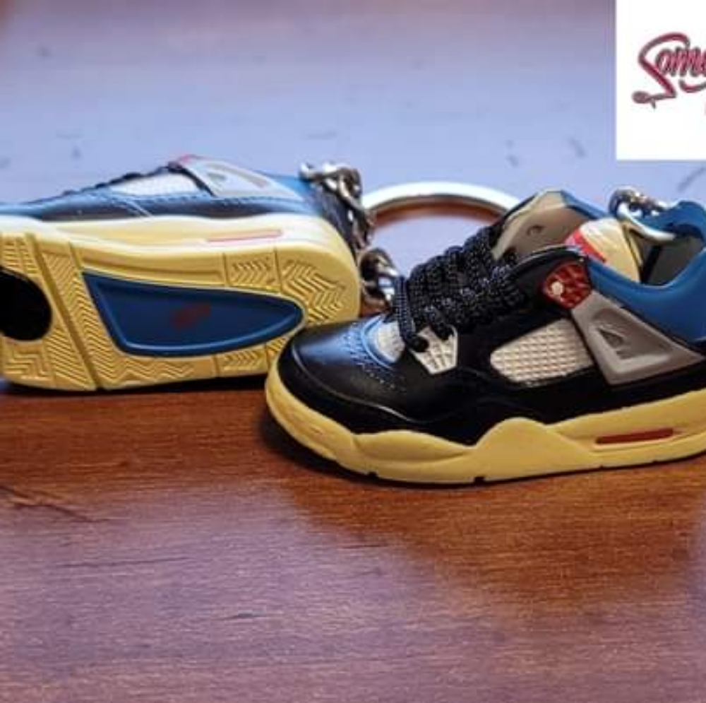 Mini Shoe Keychain